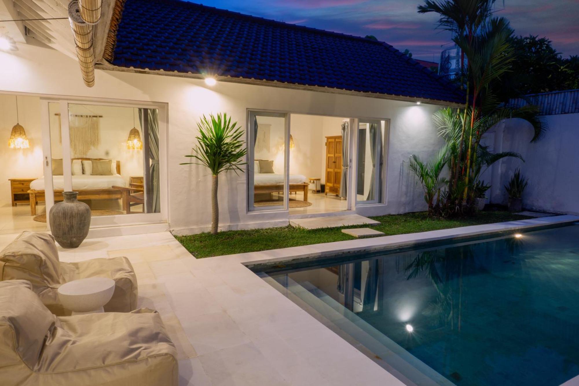 Villa Pagu Seminyak Esterno foto